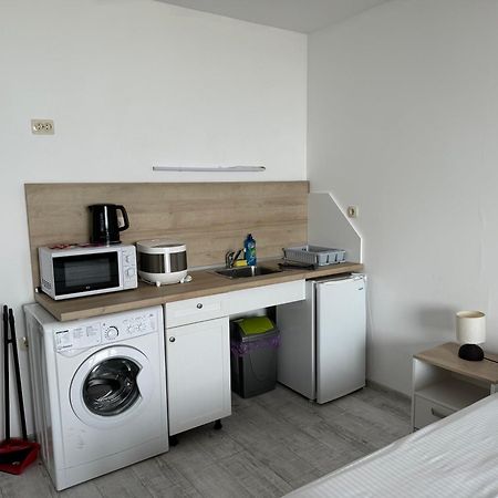 Апартаменти За Гости "Екатерина" Guest Apartments "Ekaterina" Burgas Stad Buitenkant foto